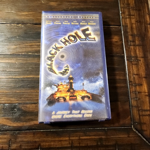 The Black Hole - VHS - Picture 1 of 4